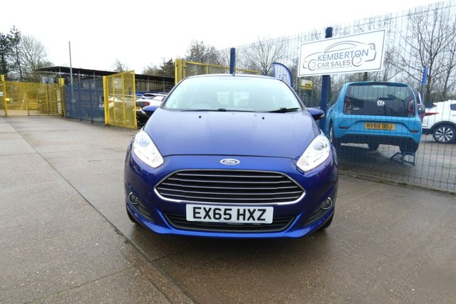 2015 FORD FIESTA - Photo 2