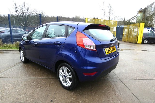 2015 FORD FIESTA - Photo 6