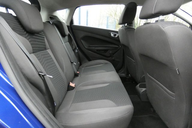 2015 FORD FIESTA - Photo 9