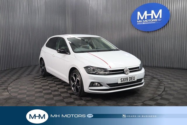 2019 VOLKSWAGEN POLO
