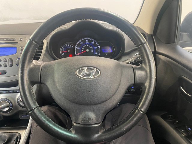 2011 Hyundai I10 1.2L Style 5dr - Photo 12