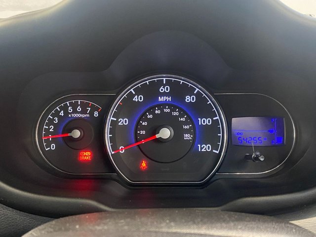 2011 Hyundai I10 1.2L Style 5dr - Photo 11