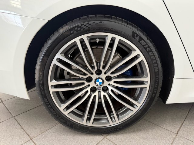 2019 BMW 5 Series 3L M Sport 5dr - Photo 12