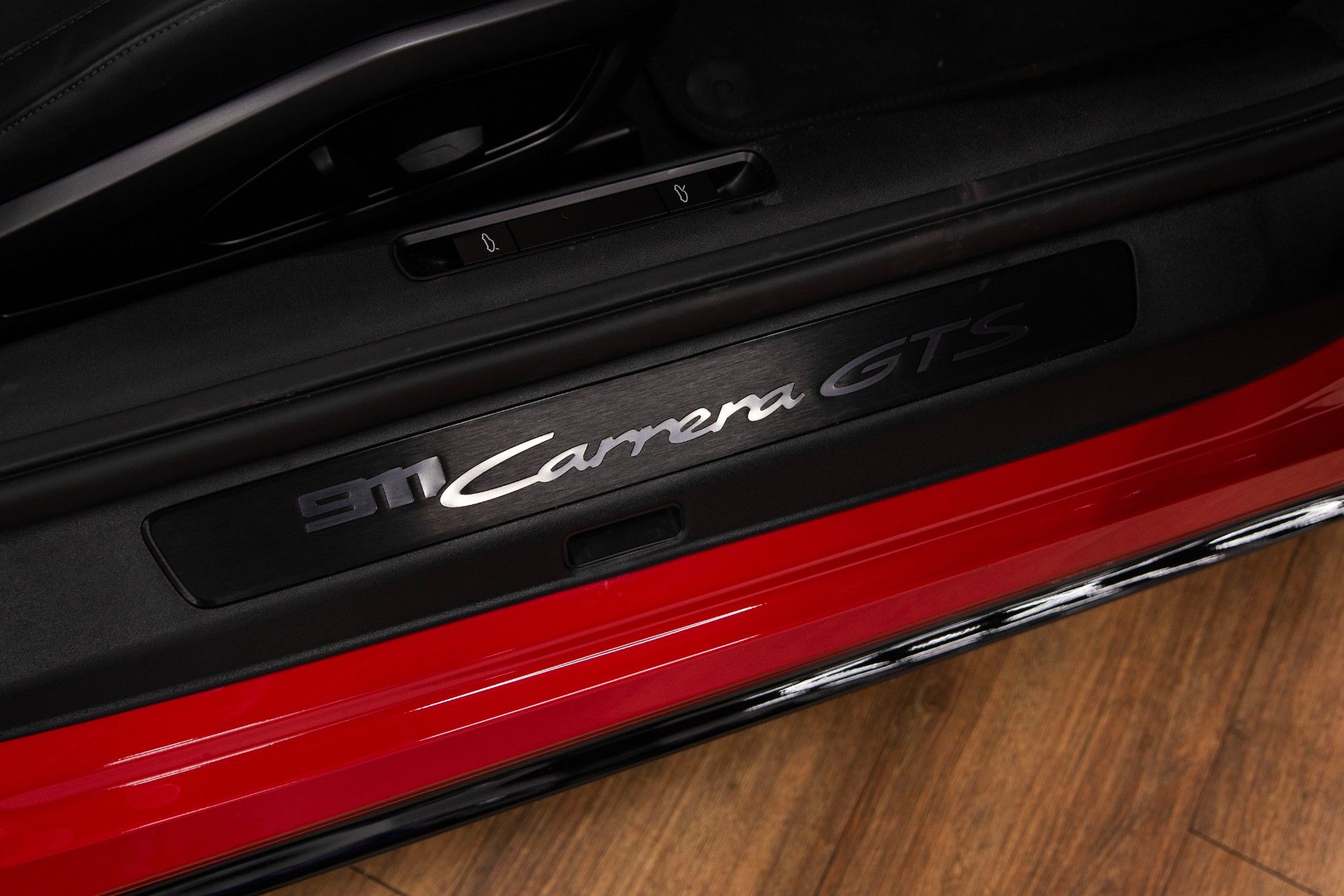 USED 2025 75 PORSCHE 911 3.6 T-Hybrid 992 Carrera GTS Coupe  