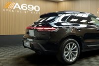 USED 2023 23 PORSCHE MACAN 2.0T SUV 5dr Petrol PDK 4WD Euro 6 (s/s) (265 ps) Panoramic Glass Roof System