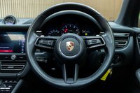 USED 2023 23 PORSCHE MACAN 2.0T SUV 5dr Petrol PDK 4WD Euro 6 (s/s) (265 ps) Panoramic Glass Roof System