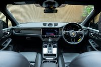 USED 2023 23 PORSCHE MACAN 2.0T SUV 5dr Petrol PDK 4WD Euro 6 (s/s) (265 ps) Panoramic Glass Roof System