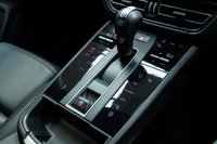 USED 2023 23 PORSCHE MACAN 2.0T SUV 5dr Petrol PDK 4WD Euro 6 (s/s) (265 ps) Panoramic Glass Roof System