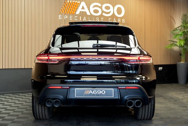 2023 Porsche Macan 2L null 5dr - Photo 6