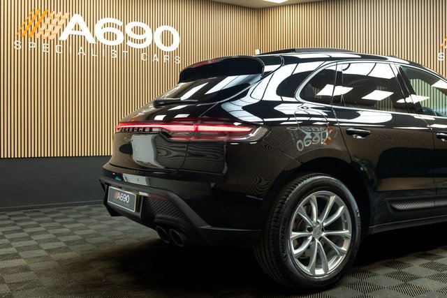 2023 Porsche Macan 2L null 5dr - Photo 12