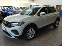 USED 2025 25 VOLKSWAGEN T-CROSS 1.0 TSI Match SUV 5dr Petrol DSG Euro 6 (s/s) (115 ps) NEARLY NEW BARGAIN CARPLAY AIR CON REAR VIEW CAMERA CRUISE CONTROL PARKING SENSORS 1 OWNER WARRANTY