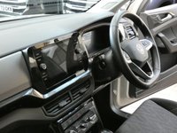 USED 2025 25 VOLKSWAGEN T-CROSS 1.0 TSI Match SUV 5dr Petrol DSG Euro 6 (s/s) (115 ps) NEARLY NEW BARGAIN CARPLAY AIR CON REAR VIEW CAMERA CRUISE CONTROL PARKING SENSORS 1 OWNER WARRANTY