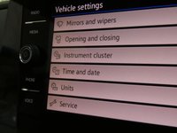 USED 2025 25 VOLKSWAGEN T-CROSS 1.0 TSI Match SUV 5dr Petrol DSG Euro 6 (s/s) (115 ps) NEARLY NEW BARGAIN CARPLAY AIR CON REAR VIEW CAMERA CRUISE CONTROL PARKING SENSORS 1 OWNER WARRANTY