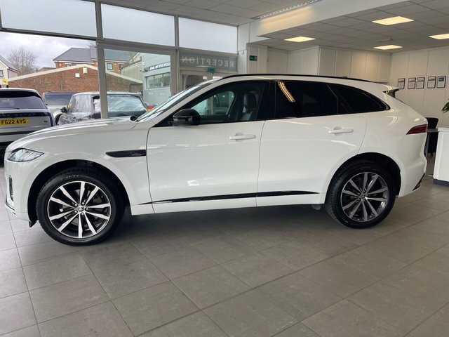 2023 JAGUAR F-PACE 2.0 D200 MHEV R-Dynamic SE Black SUV 5dr Diesel Auto AWD Euro 6 (s/s) (204 ps) - Photo 10