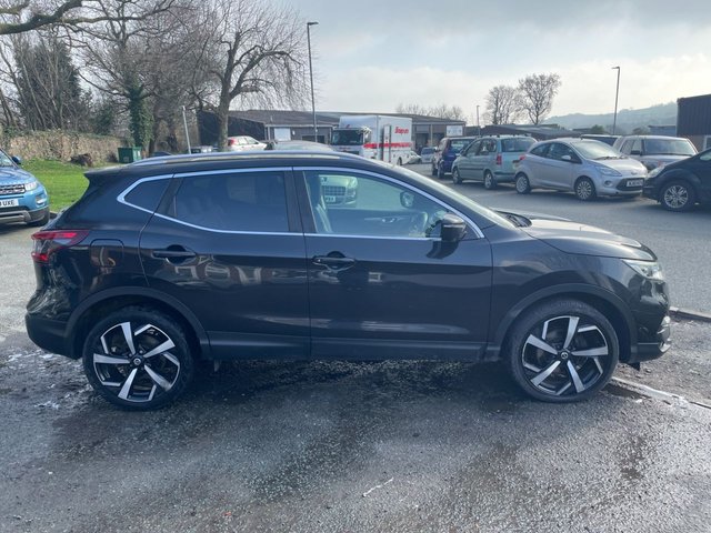 2018 NISSAN QASHQAI 1.5 dCi Tekna SUV 5dr Diesel Manual Euro 6 (s/s) (110 ps) - Photo 10
