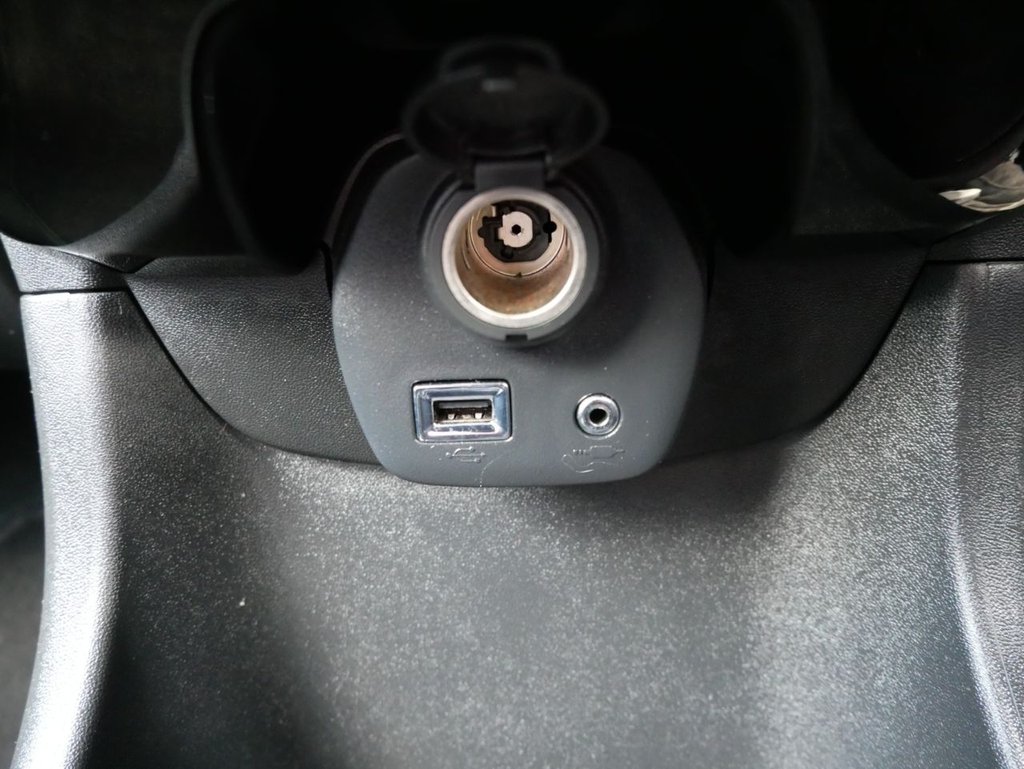 USED 2015 15 CITROEN C1 1.0 VTi Flair Hatchback 5dr Petrol Manual Euro 5 (68 ps) 2 KEYS, &pound;20 A YEAR ROAD TAX