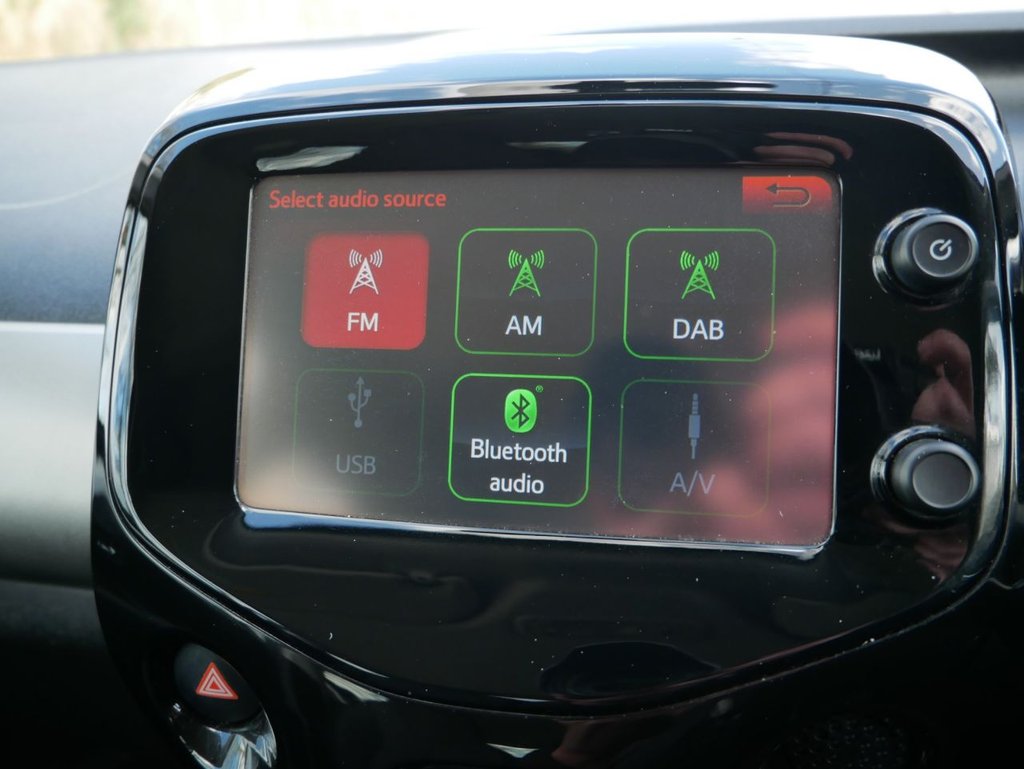 USED 2015 15 CITROEN C1 1.0 VTi Flair Hatchback 5dr Petrol Manual Euro 5 (68 ps) 2 KEYS, &pound;20 A YEAR ROAD TAX