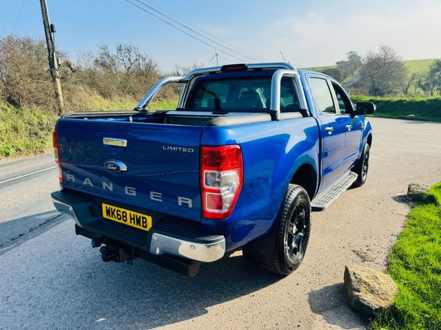 2018 FORD RANGER 3.2 TDCi Limited 1 Pickup Double Cab 4dr Diesel Auto 4WD Euro 5 (200 ps) - Photo 9