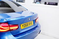 USED 2018 68 BMW 3 SERIES 2.0 320d M Sport Shadow Edition Auto Euro 6 (s/s) 4dr BLACK EXT PACK | HK | LEATHER