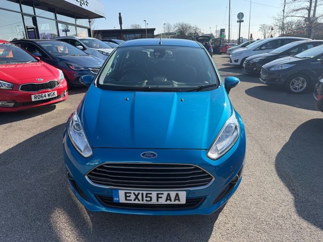 2015 FORD FIESTA 1.6 TDCi ECOnetic Titanium Hatchback 5dr Diesel Manual Euro 5 (s/s) (95 ps) - Photo 6
