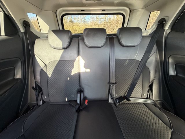 2017 FORD ECOSPORT - Photo 10