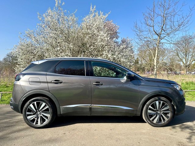 2019 PEUGEOT 3008 1.2 PureTech GT Line Premium SUV 5dr Petrol Manual Euro 6 (s/s) (130 ps) - Photo 2