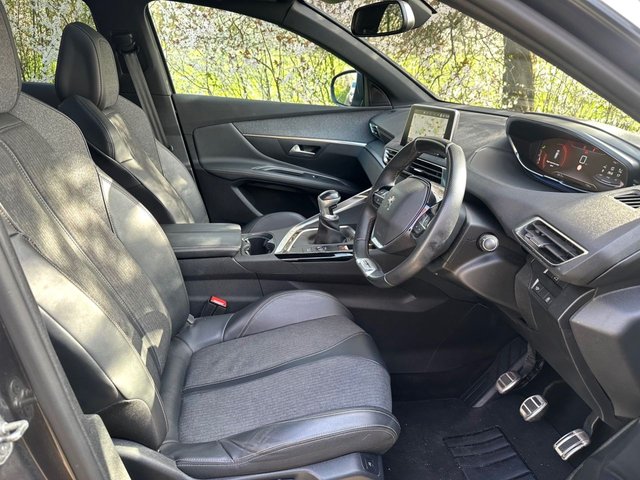 2019 PEUGEOT 3008 1.2 PureTech GT Line Premium SUV 5dr Petrol Manual Euro 6 (s/s) (130 ps) - Photo 5