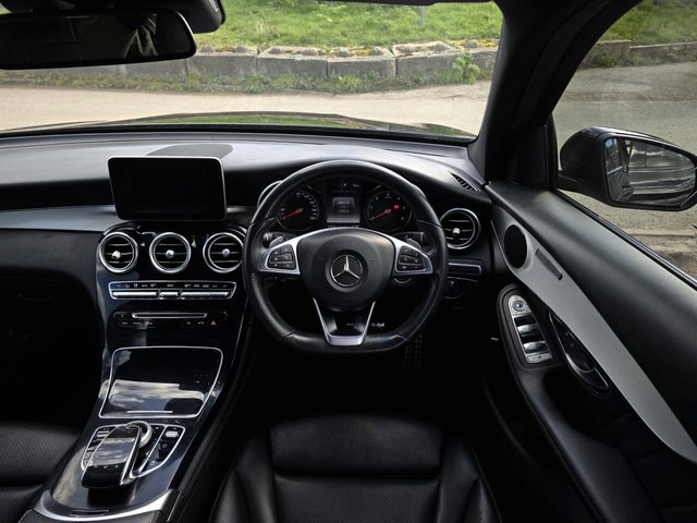 2016 Mercedes-Benz GLC - Photo 12