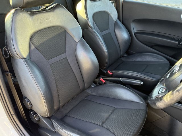 2014 AUDI A1 - Photo 10