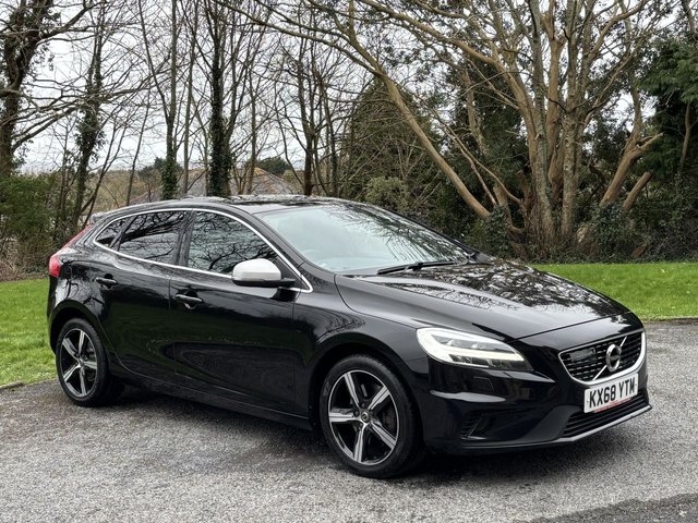 2018 Volvo V40