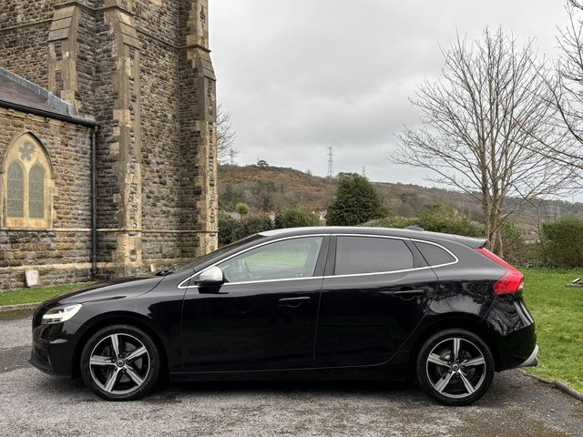 2018 Volvo V40 1.5L R-Design Nav Plus 5dr - Photo 7