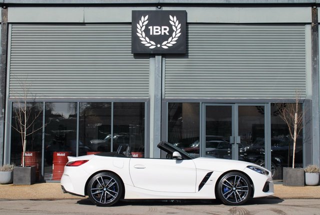 2021 BMW Z4 - Photo 3