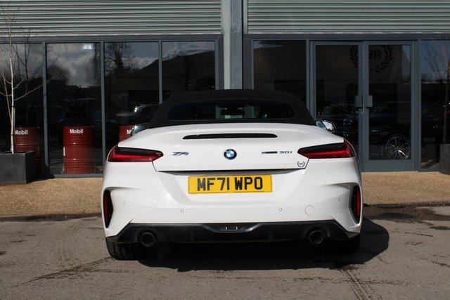 2021 BMW Z4 - Photo 12
