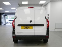 USED 2024 24 RENAULT KANGOO MAXI 1.5 BLUEDCI 95 BHP LL21 LONG ADVANCE 6 DOOR LL21 LONG | AIR CON | CARPLAY | 3 SEATS