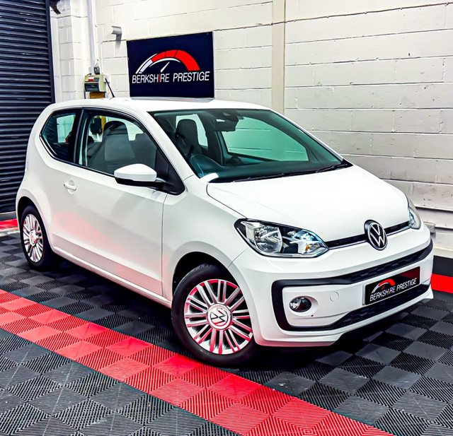 2021 VOLKSWAGEN UP! - Photo 2