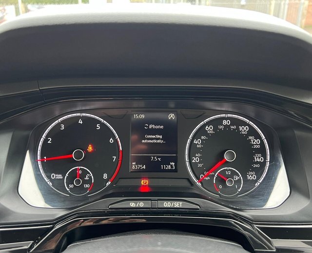 2019 Volkswagen Polo - Photo 3