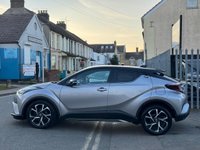 USED 2017 67 TOYOTA C-HR 1.8 VVT-h Dynamic CVT Euro 6 (s/s) 5dr FULL SRV HISTORY FRESH MOT
