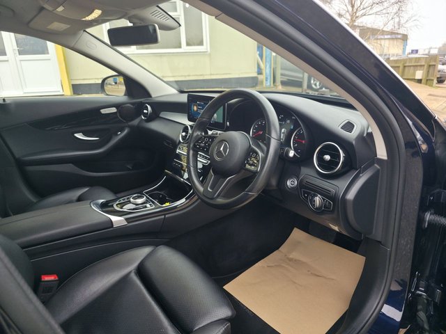 2019 MERCEDES-BENZ C-CLASS 2.0 C220d SE Saloon 4dr Diesel G-Tronic+ Euro 6 (s/s) (194 ps) - Photo 10