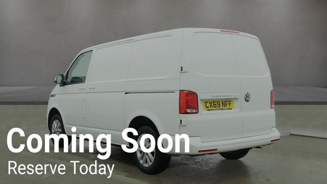 2020 Volkswagen Transporter 2L Highline 5dr - Photo 4