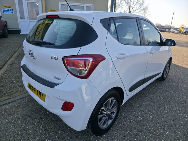 2014 HYUNDAI I10 1.2 Premium Hatchback 5dr Petrol Manual Euro 5 (87 ps) - Photo 9