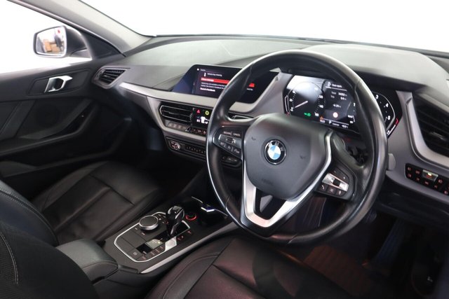 2020 BMW 1 Series - Photo 11