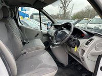 USED 2011 61 VAUXHALL VIVARO 2.0 CDTi Panel Van 4dr Diesel Manual FWD L3 (195 g/km, 113 bhp) NO VAT!!! LONG WHEEL BASE.
