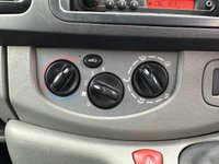 USED 2011 61 VAUXHALL VIVARO 2.0 CDTi Panel Van 4dr Diesel Manual FWD L3 (195 g/km, 113 bhp) NO VAT!!! LONG WHEEL BASE.