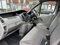 USED 2011 61 VAUXHALL VIVARO 2.0 CDTi Panel Van 4dr Diesel Manual FWD L3 (195 g/km, 113 bhp) NO VAT!!! LONG WHEEL BASE.