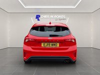 USED 2019 19 FORD FOCUS 1.5T EcoBoost ST-Line 5dr ** Apple CarPlay + Android Auto ** Heated Windscreen **