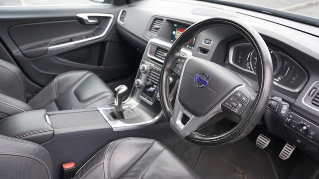 2016 VOLVO V60 2.0 D4 R-Design Lux Nav Estate 5dr Diesel Manual Euro 6 (s/s) (190 ps) - Photo 6