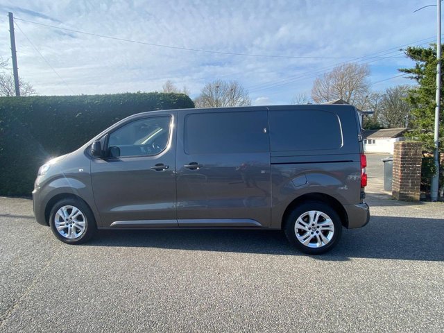 2023 VAUXHALL VIVARO - Photo 5