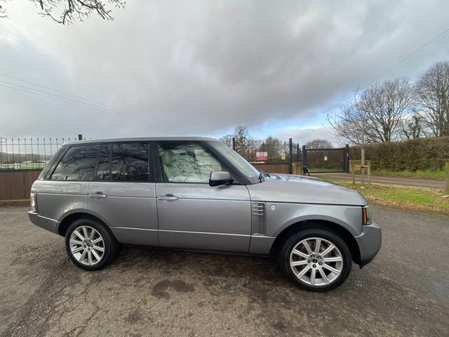View our LAND ROVER RANGE ROVER