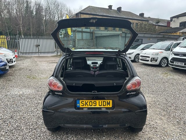 2009 TOYOTA AYGO 1.0 VVT-i Black Hatchback 5dr Petrol Manual Euro 4 (AC) (67 bhp) - Photo 7