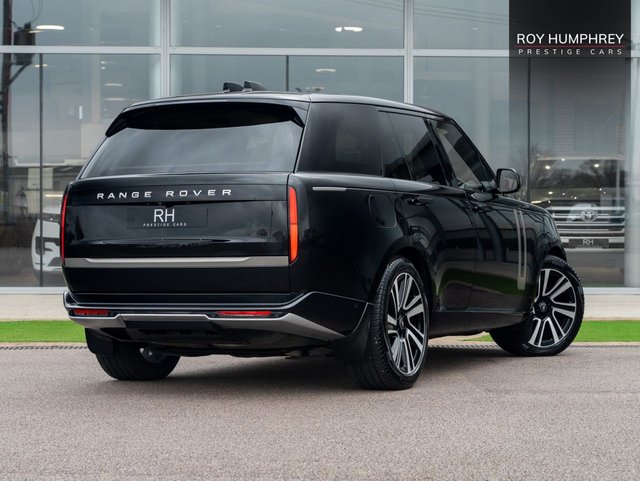 View our LAND ROVER RANGE ROVER